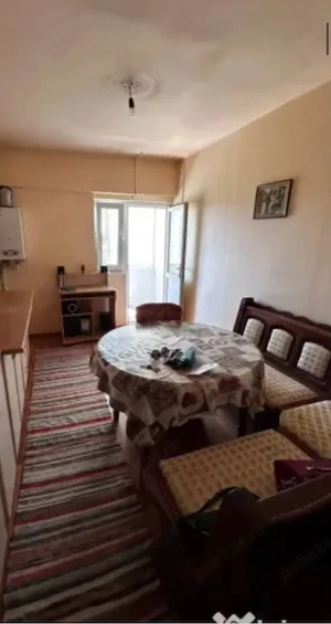Apartament 3 camere Centru Novaci Gorj - imagine 3