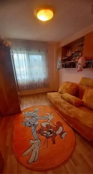 Apartament 3 camere Centru Novaci Gorj - imagine 4