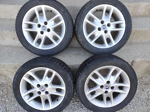 Jante aluminiu R15 Fiat cauciucuri iarna 185/55/15