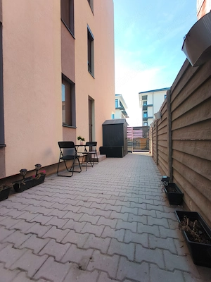 Proprietar închiriez apartament 2 camere + curte privată Giroc, aproape de Braytim - imagine 10