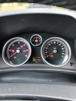 Opel Zafira b ,2007 ,7 locuri, motor 19 cdi ,120 cp - imagine 6