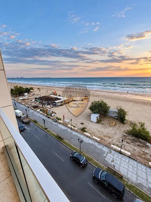 Frontal la mare 3 camere 3 bai, 2 parcări private Mamaia Nord White Titanic  - imagine 3