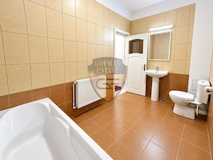 Casa 12 Camere P+E+M de închiriat | Brătianu | 310 mp + anexă 59 mp - imagine 12