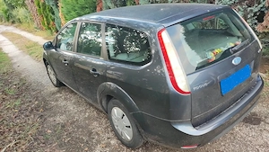 Vând Ford Focus 1.6 diesel, 2010 - imagine 3