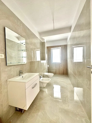 Giroc, Parcare proprie, Disponibil imediat - imagine 5