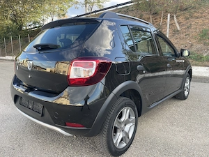 Dacia Sandero Stepway 900 cm 90 CP Euro 6 - imagine 6