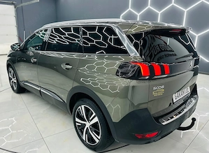 Peugeot 5008 - imagine 3