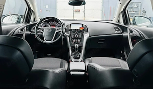 Opel Astra - imagine 6