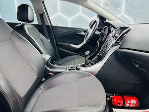 Opel Astra - imagine 17