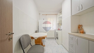 Apartament cu 2 camere de închiriat în zona Central - imagine 6
