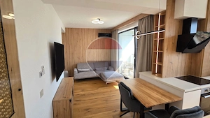 Apartament boutique, etaj 7, Cosmopolit - View panoramic Brasov - imagine 10