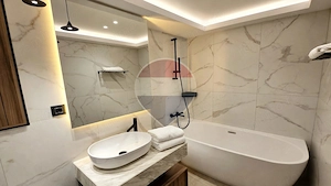 Apartament boutique, etaj 7, Cosmopolit - View panoramic Brasov - imagine 17