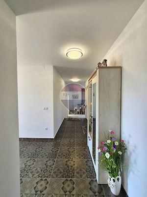 Casă 2018, 4 camere, 150 mp utili, teren 2.680 mp, livadă/solar/pădure - imagine 10