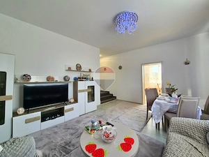 Casă 2018, 4 camere, 150 mp utili, teren 2.680 mp, livadă/solar/pădure - imagine 4