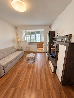 Circumvalatiunii| 2 camere| centrala proprie| AC| etaj 4 - imagine 3