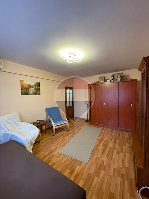 Apartament cu 2 camere în Tătărași, pe strada Grădinari. - imagine 6