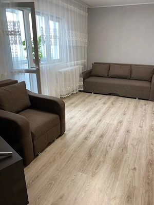 Calea Vitan - Apartament 2 camere , decomandat +loc parcare - imagine 3