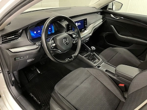Skoda Octavia - imagine 5