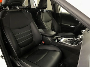 Toyota RAV 4 - imagine 9