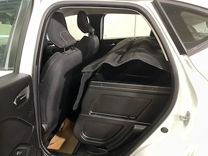 Renault Captur - imagine 11