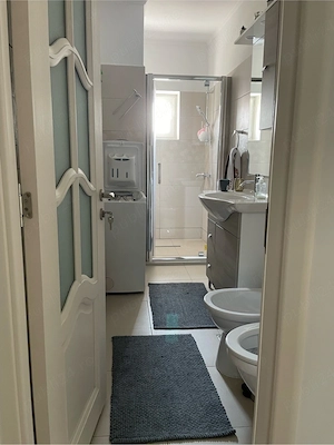 Inchiriez apartament 2 camere regim hotelier Onesti - imagine 3
