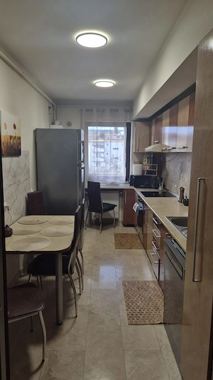 Inchiriez apartament 3 camere Baciu+ parcare subterana - imagine 4