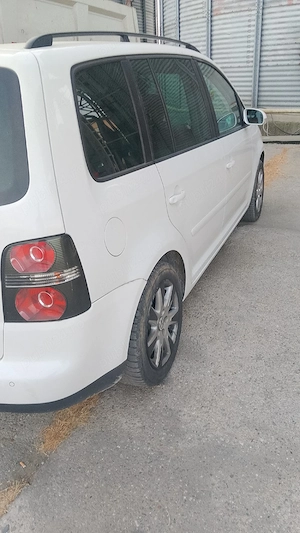 wolsvagen touran