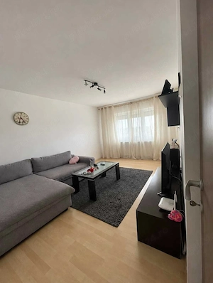 Apartament de vânzare 3 camere zona Alfa 2 locuri de parcare - imagine 4
