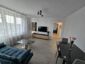 Apartament 3 camere inchiriere
