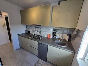 Apartament 3 camere inchiriere - imagine 8