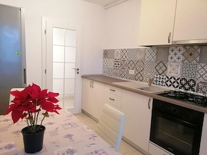 Proprietar inchiriez apartament 2 camere in bloc nou in zona Mehala - imagine 5
