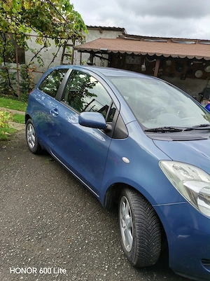 Toyota Yaris 2 km, 2 uși - imagine 5