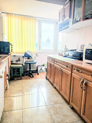 Vand ap 3 camere, Hunedoara, zona Cora, vis a vis de Parcul Tineretului. 69.000 EUR neg - imagine 5