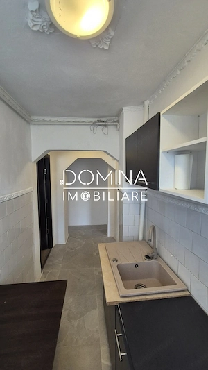 Vânzare apartament 2 camere, decomandat, strada Gării, Bumbești-Jiu - imagine 7