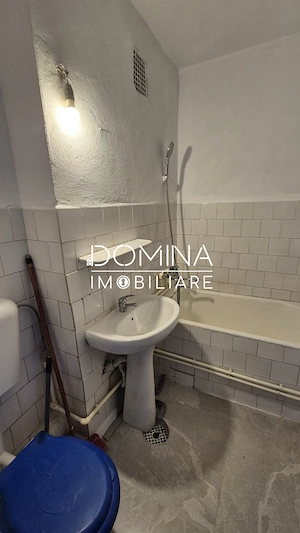 Vânzare apartament 2 camere, decomandat, strada Gării, Bumbești-Jiu - imagine 6