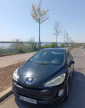 Peugeot 308 - imagine 2