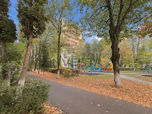 Apartament cu 4 camere decomandate, etaj intermediar, zona Gheorgheni! - imagine 2