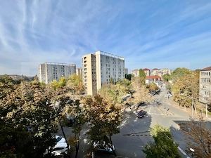 Apartament de vânzare, 52 mp, zona Rogerius - imagine 7