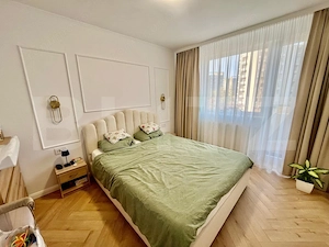 Apartament de vânzare, 52 mp, zona Rogerius - imagine 2