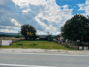 Teren intravilan de vanzare in Baiculesti-520mp