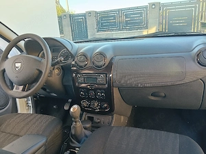 Dacia Duster 1 5 DCI  - imagine 2