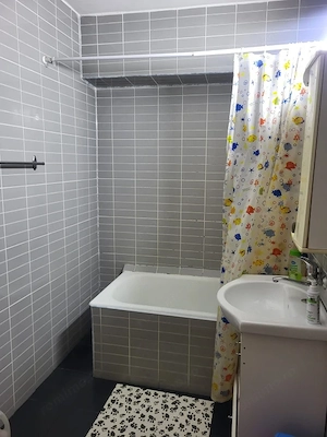 Apartament 3 camere, 75 mp, zona 1 Mai - imagine 6