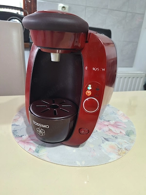 Espressor automat Bosch Tassimo Amia (seria T20)   Roșu cu capsule