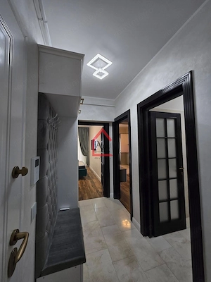 2 camere Royal Town - imagine 7