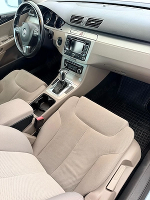 Volkswagen Passat - 2010 - 2.0 TDI 170CP DSG - Automata - Clima Trapa Bancheta Incalzita - imagine 8