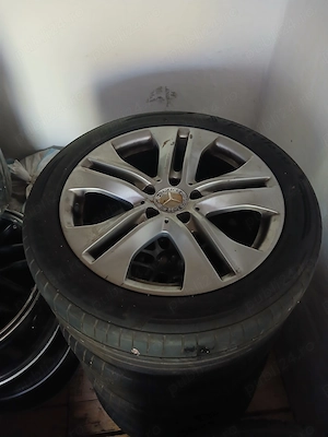 Jante mercedes R 17 in stare buna