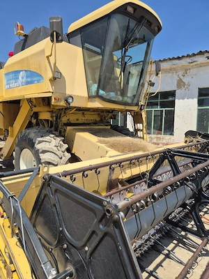 Combina New Holland TC56 - imagine 2