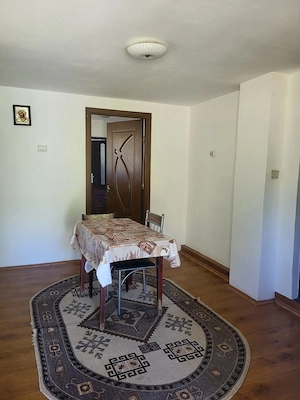 casa Varfuri Dambovita - imagine 4