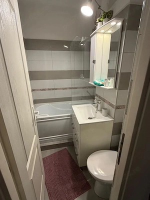 Apartament 2 camere in zona Garii mari. - imagine 11
