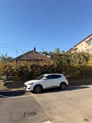 Teren cu casa de vanzare 
